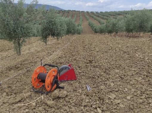 Estudio Hidrogeológico y Geofísico para pozo de extracción de aguas subterráneas en Finca de Fuerte del Rey (Jaén)