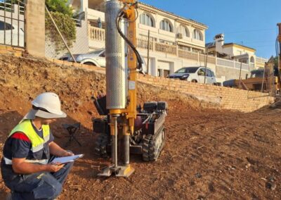 Estudio Geotécnico para Vivienda Unifamiliar en La Cala del Moral (Málaga)