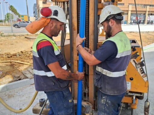 Instalación de Piezómetro de Control en Gasolinera. San Roque (Cadiz)